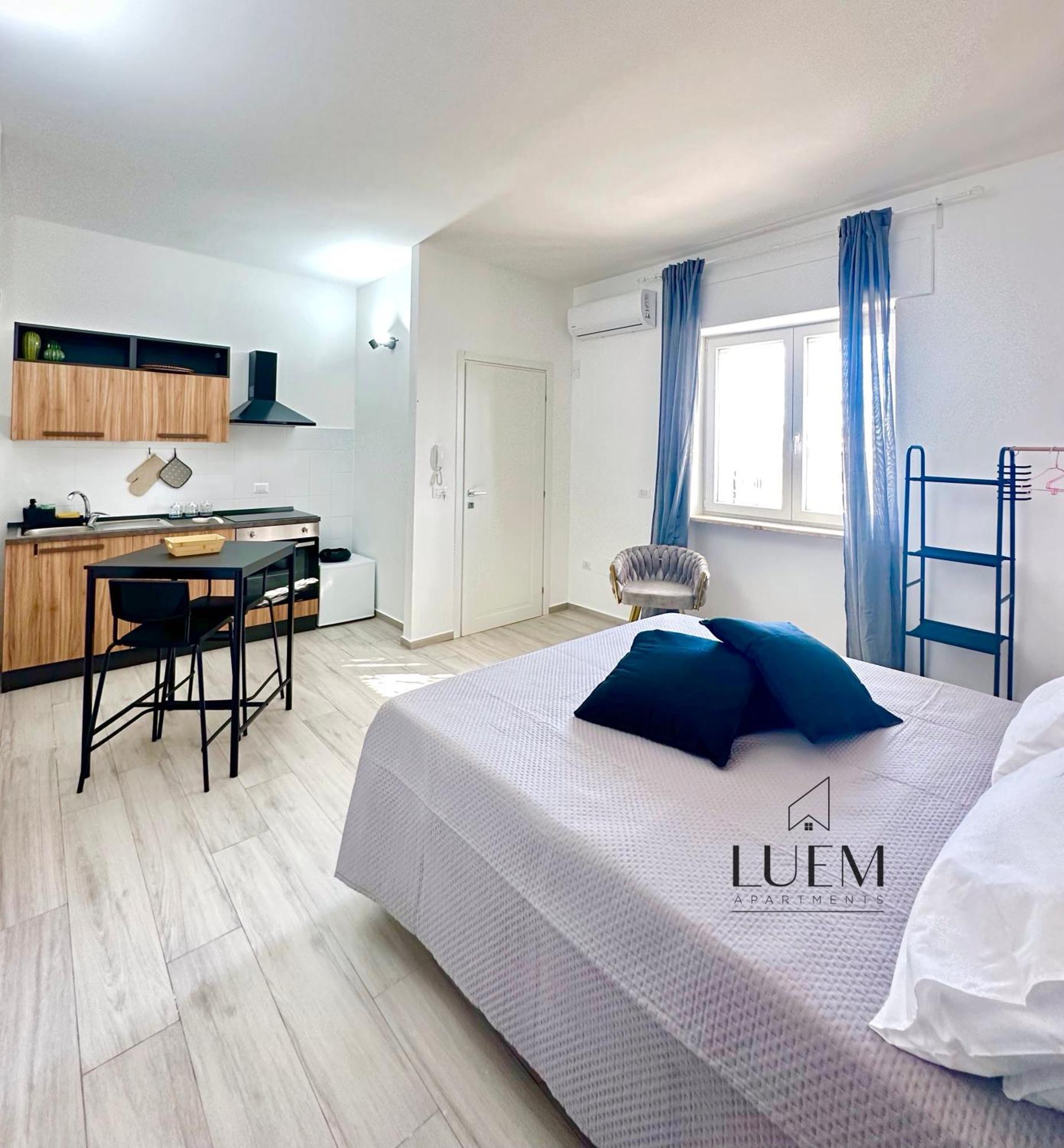 Luem Apartments Lecce Exterior foto